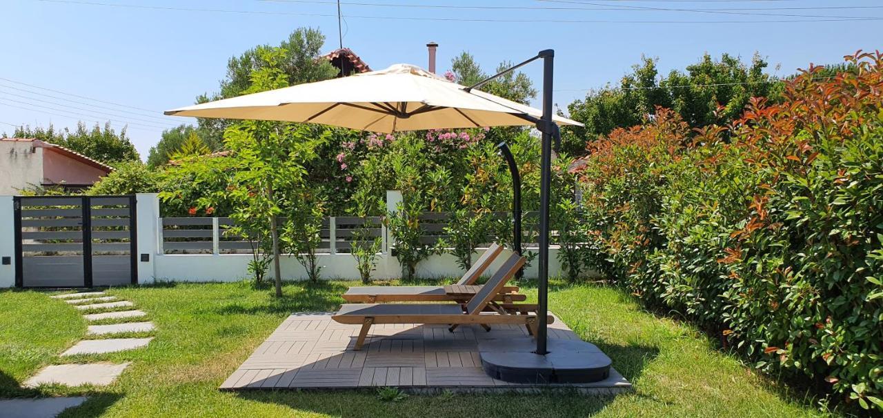Thea Suites Nea Kallikrateia Exterior photo