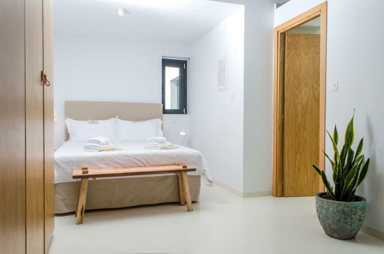 Thea Suites Nea Kallikrateia Exterior photo